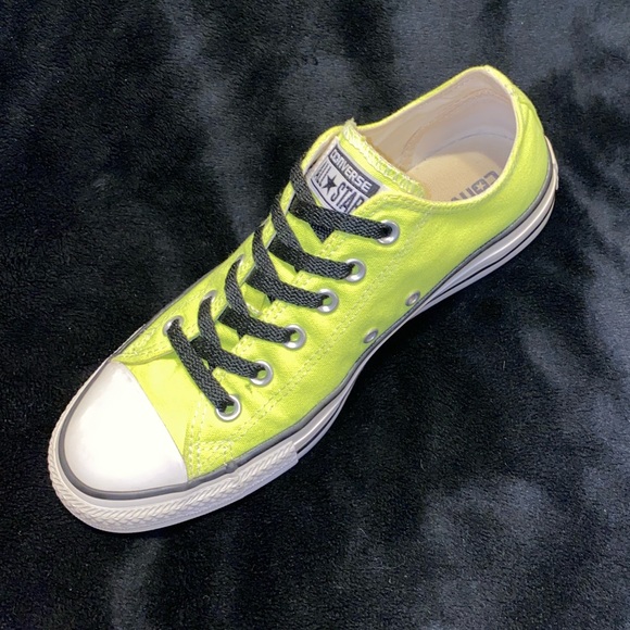 💖✨HP✨💖 Converse unisex, his or hers - Picture 6 of 8